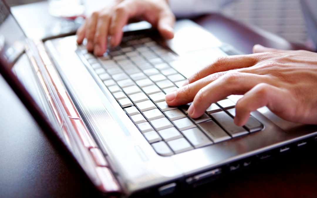 graphicstock-working-on-the-laptop_Sp-uHDm-4W-1080x675_ohf1ek